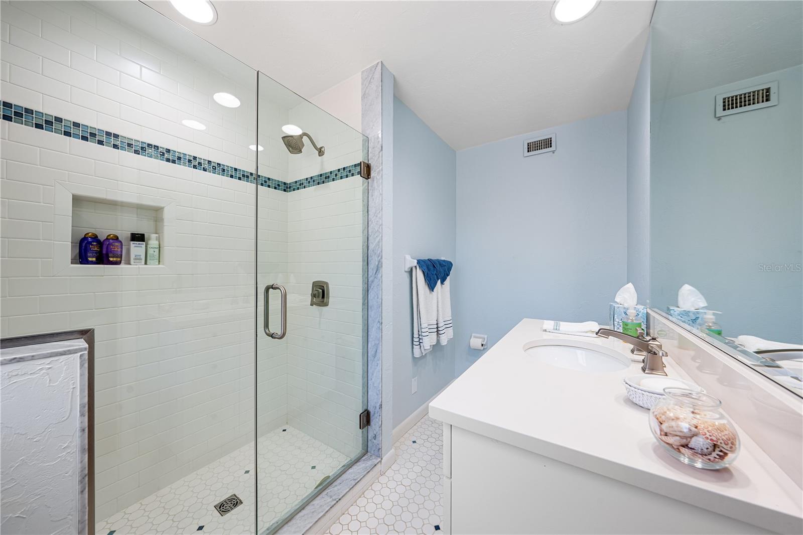 HERON LAGOON LODGES - Residential