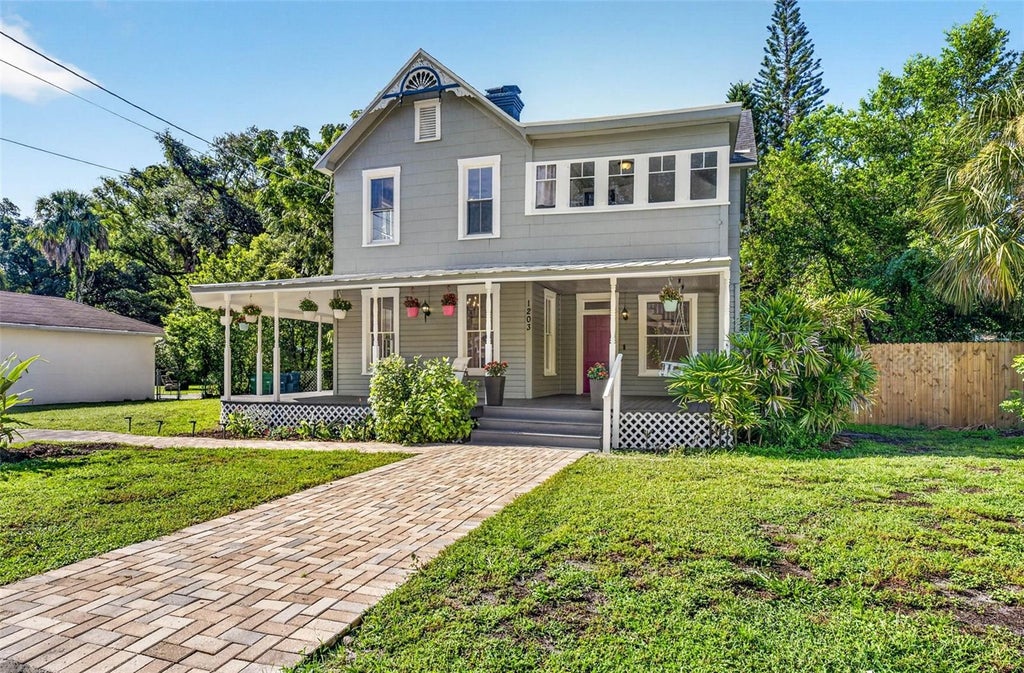 Photo of 1203 E Chelsea Street, Tampa, FL 33603 (MLS # TB8537265)