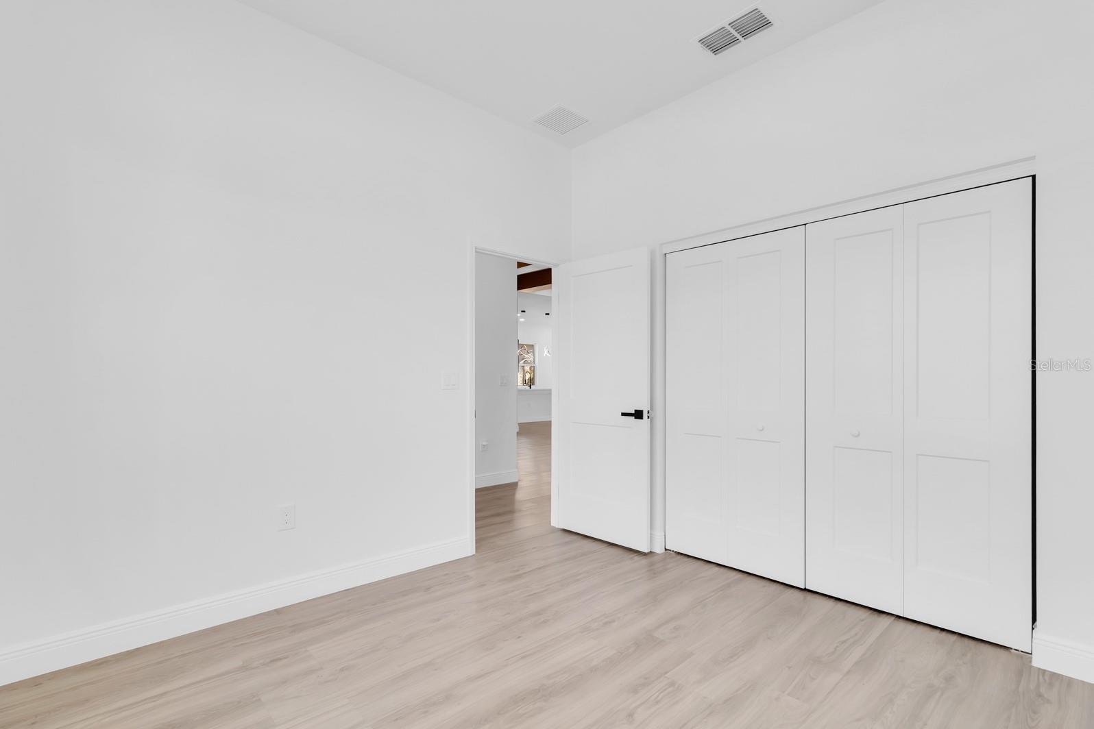 VILLA SORRENTO - Residential