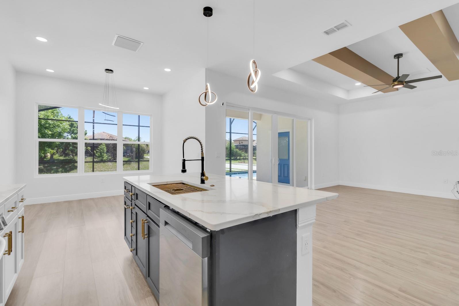 VILLA SORRENTO - Residential