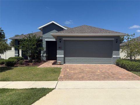Photo of 709 Calabria Way, Howey In The Hills, FL 34737 (MLS # G5096343) Photo of 709 Calabria Way, Howey In The Hills, FL 34737 (MLS # G5096343)
