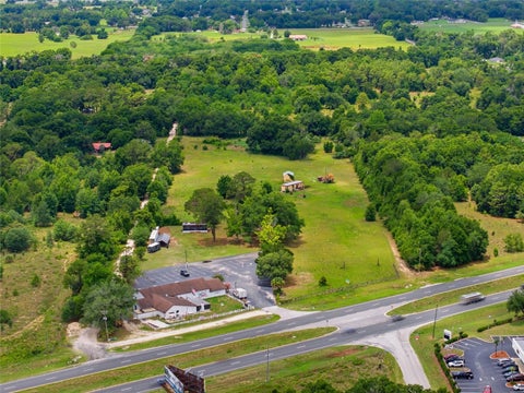 Tiny photo for 12630 U.S. 441, Belleview, FL 34420 (MLS # OM699685)