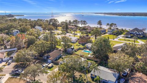 A home in OLDSMAR