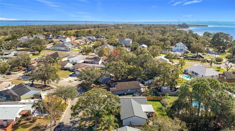 A home in OLDSMAR