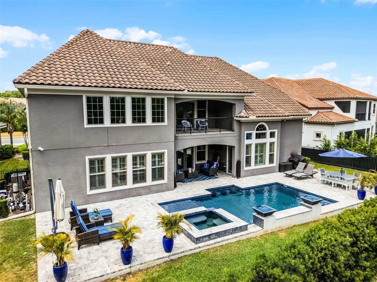 3863 GRASSLAND LOOP