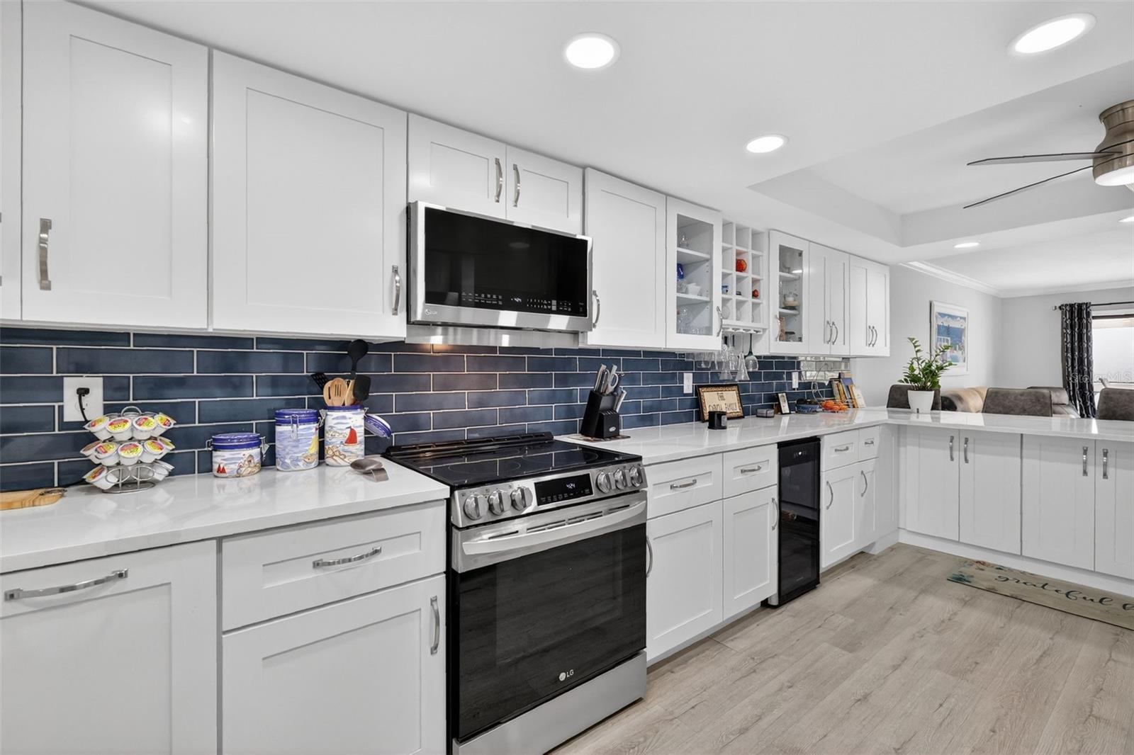 MOUNT DORA SOUTHERN OAKS CONDO - Residential