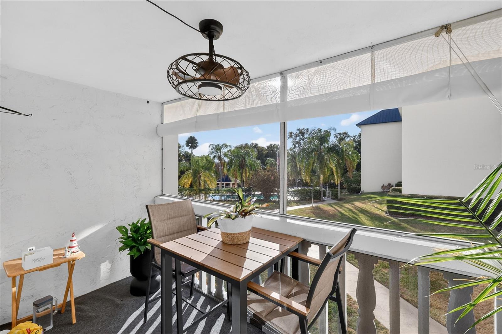 MOUNT DORA SOUTHERN OAKS CONDO - Residential