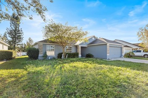 A home in WINTER HAVEN