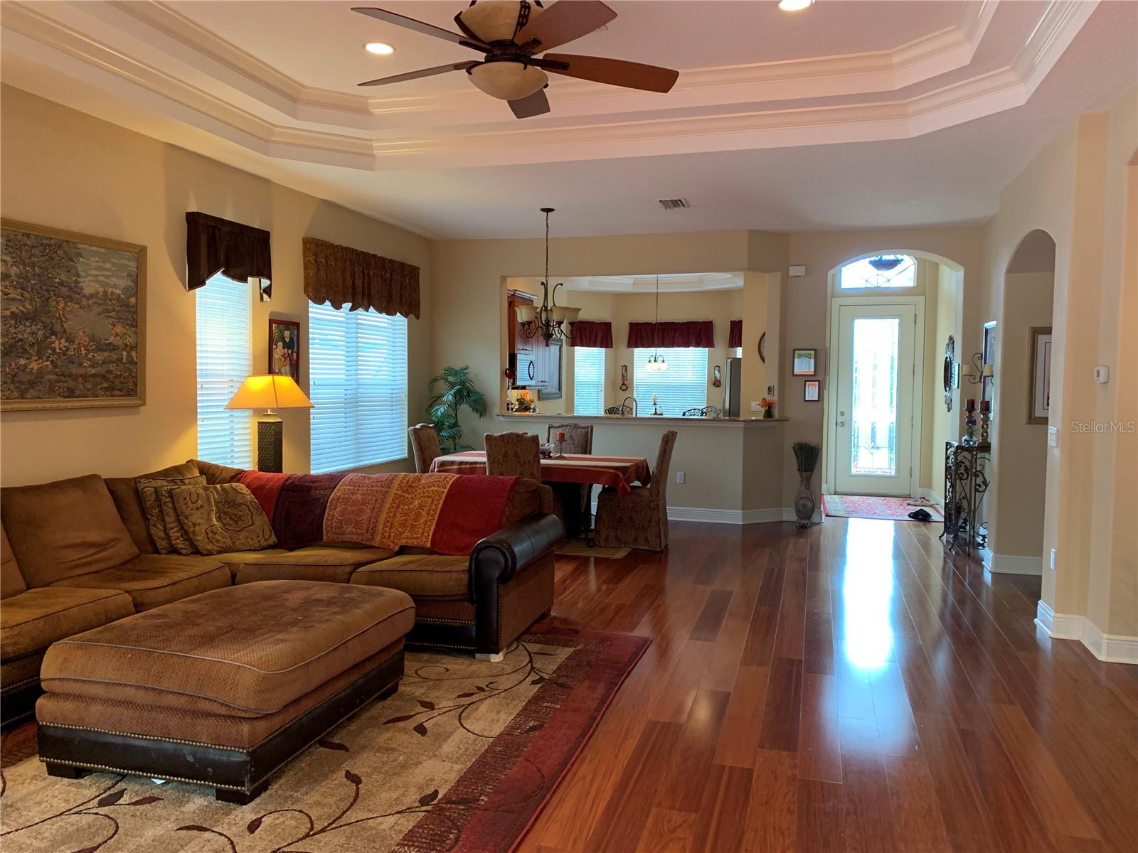 5271 VISIONARY COURT