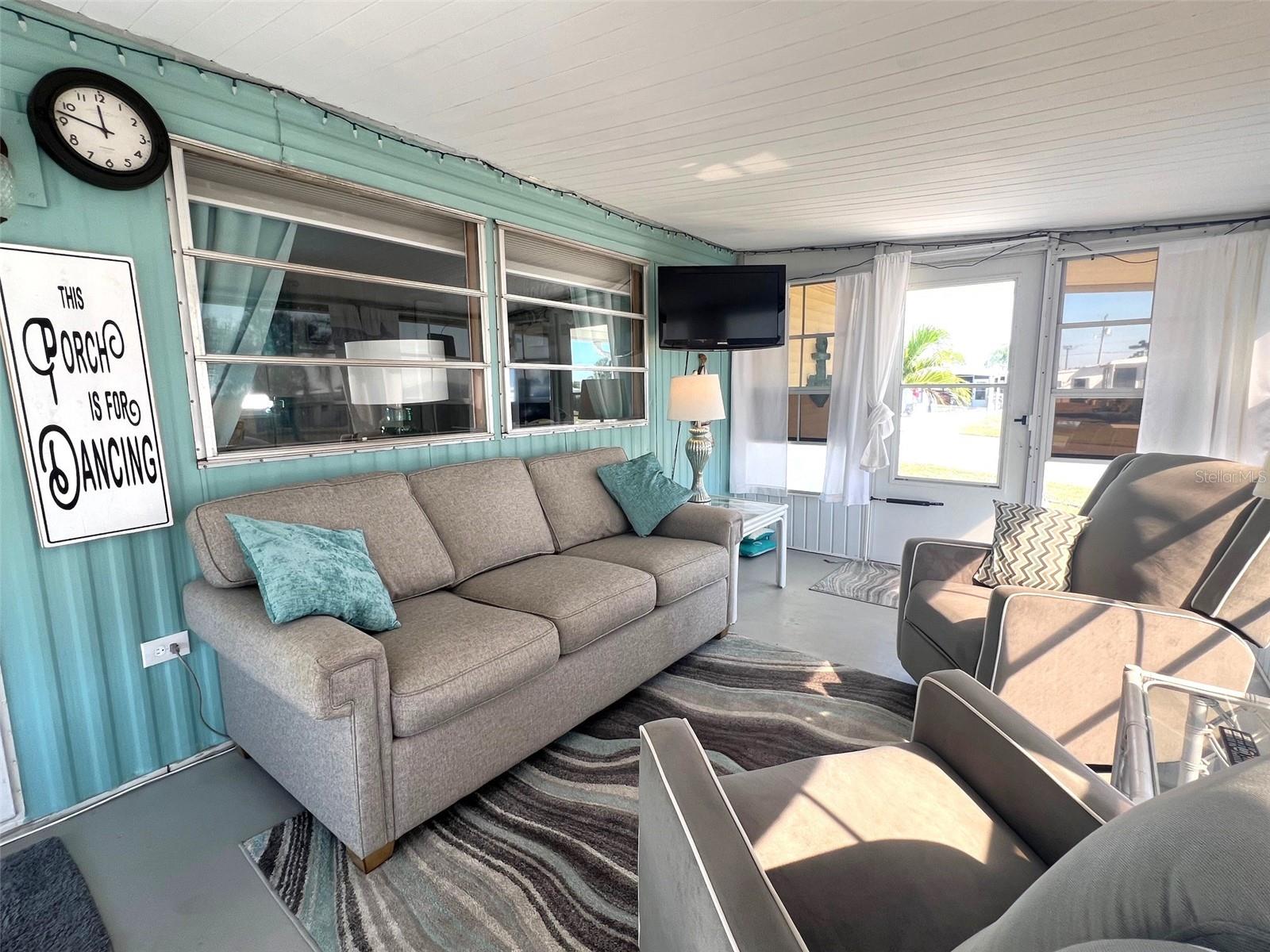 HARBOR COVE - Residential