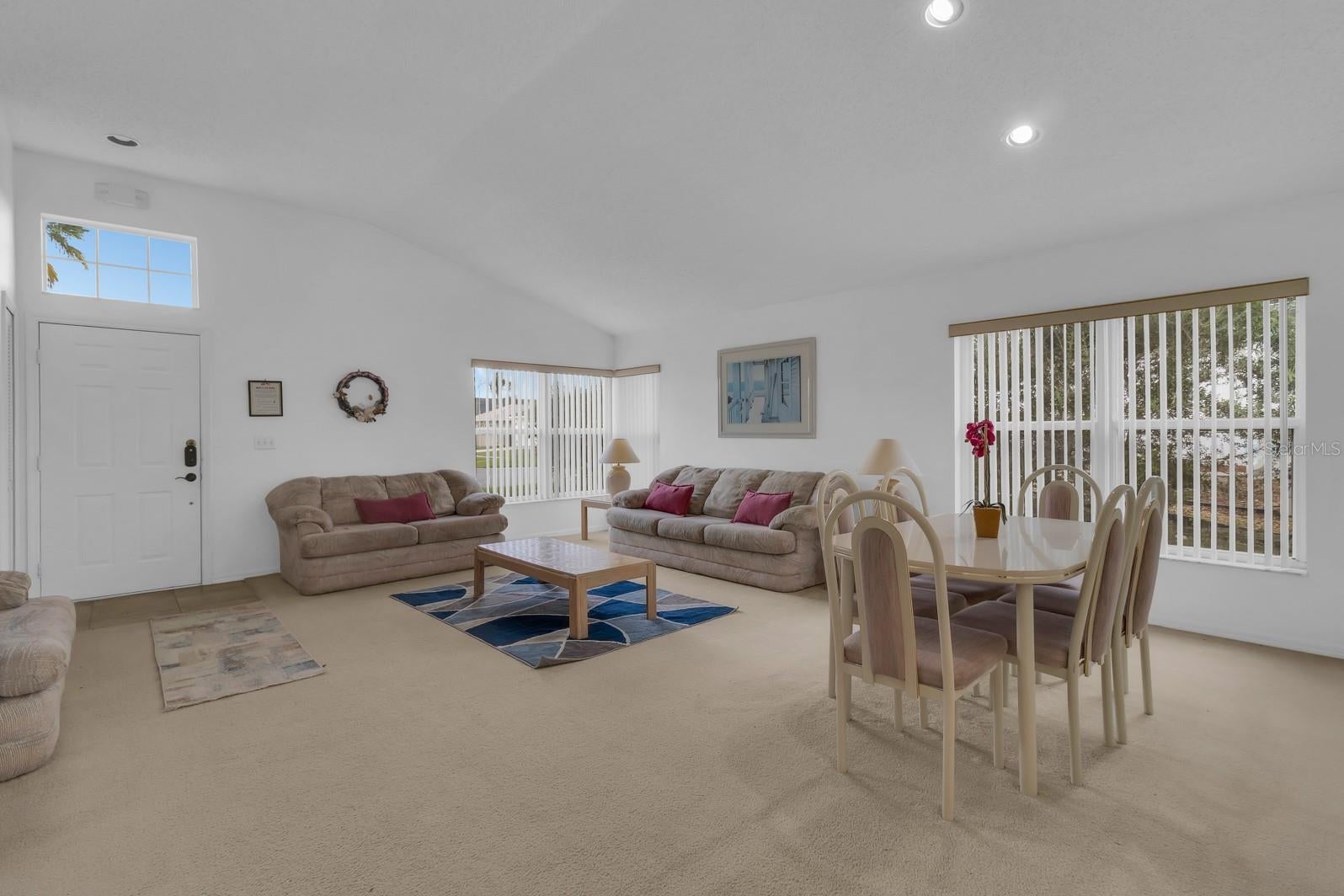 2974 VISCOUNT CIRCLE