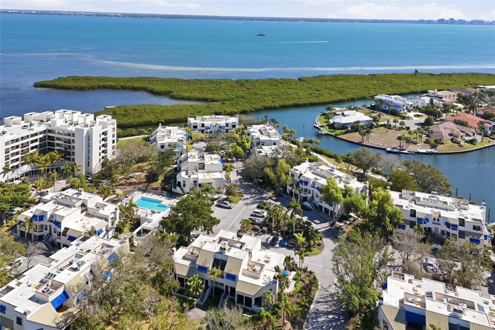 FAIRWAY BAY 1 - Residential