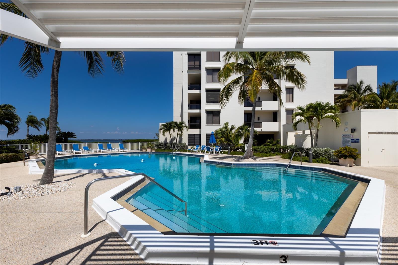 FAIRWAY BAY 1 - Residential