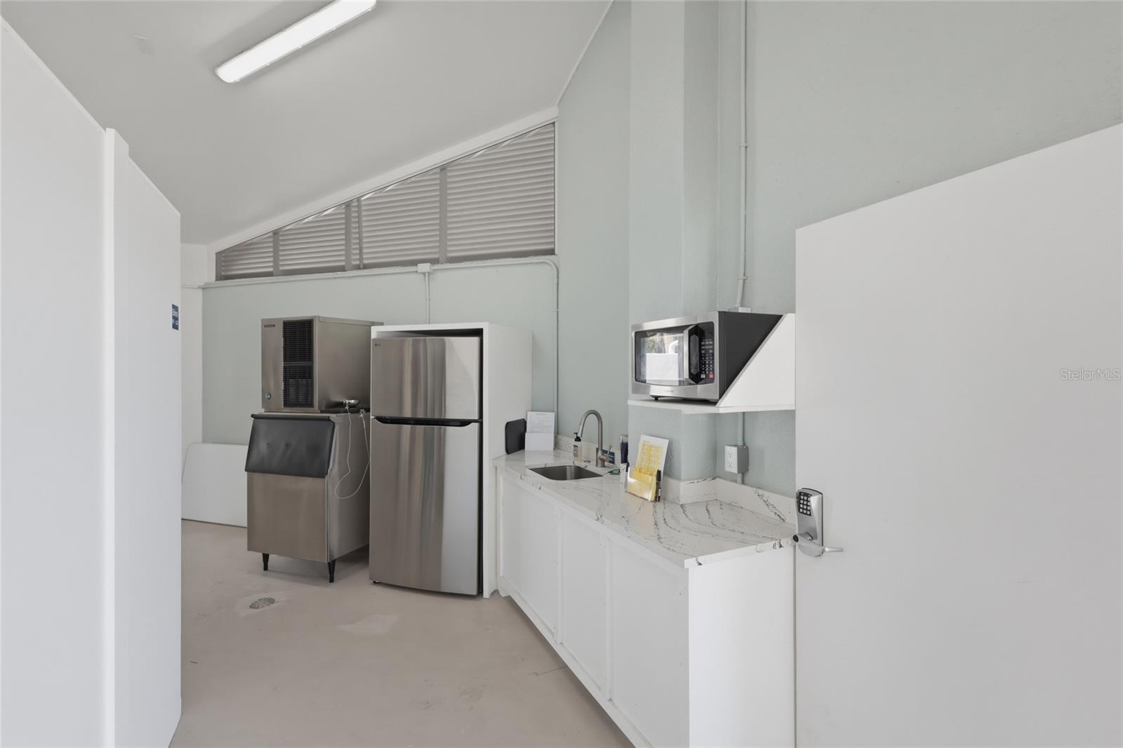 FAIRWAY BAY 1 - Residential