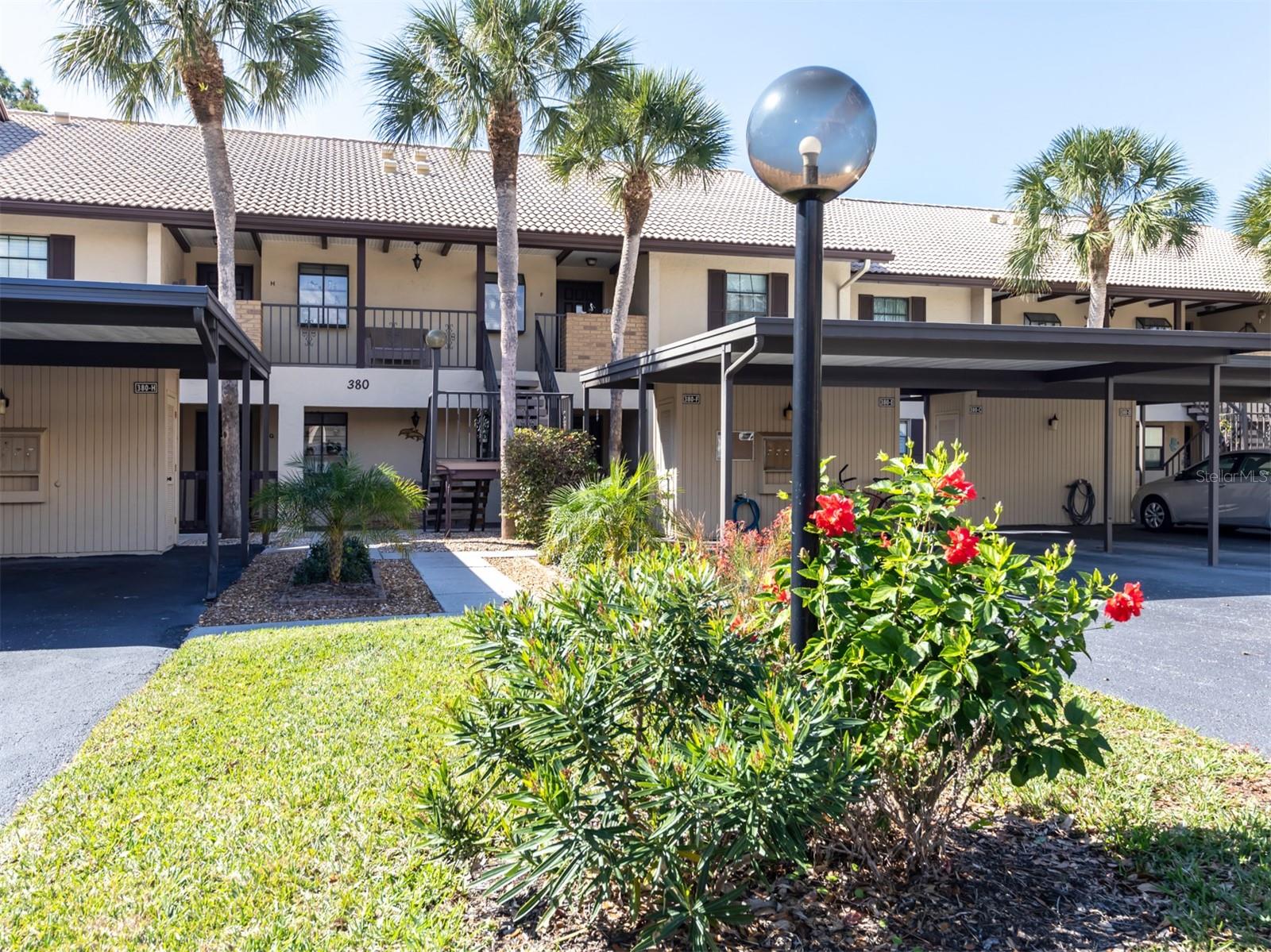 MISSION LAKES - Residential