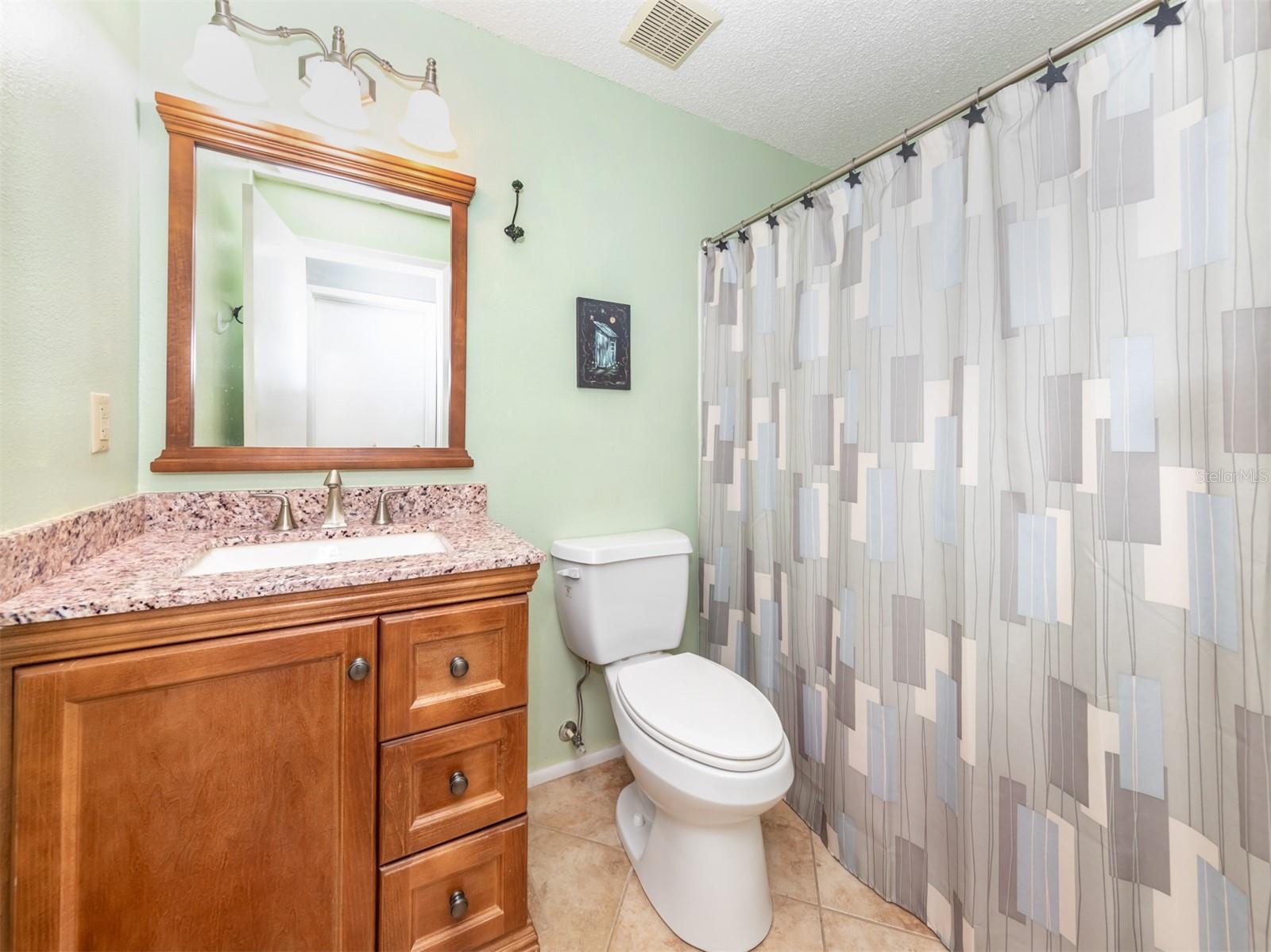 MISSION LAKES - Residential