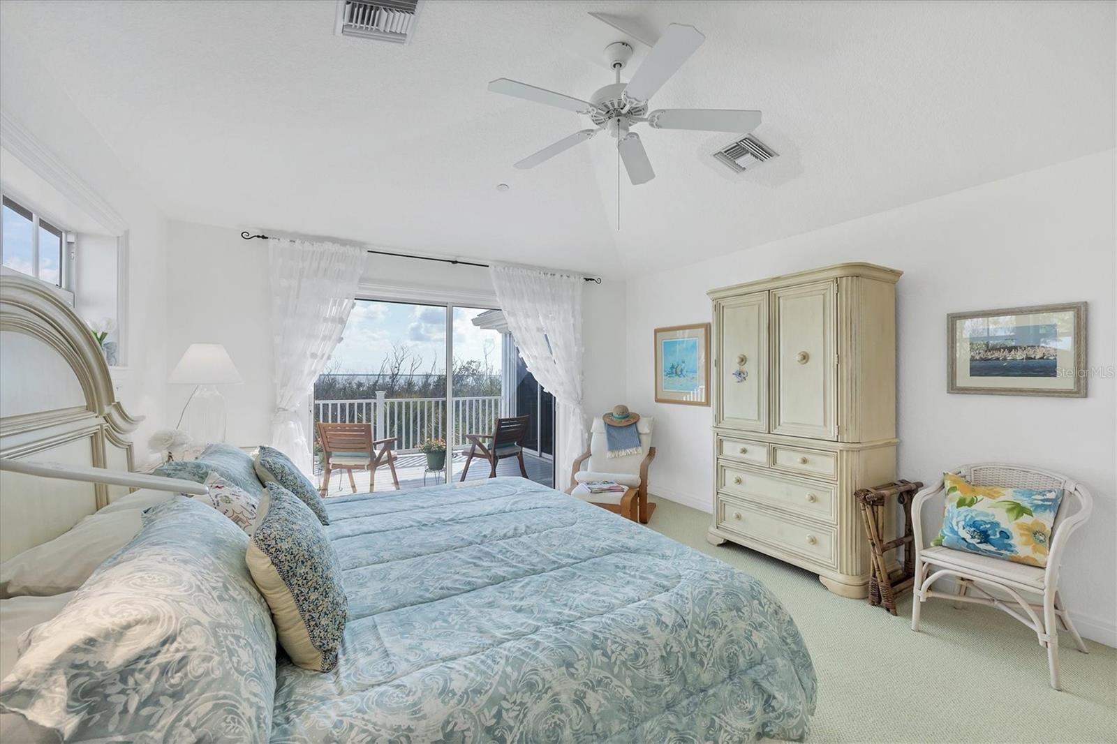 EAST SHORE ACRES - Residential