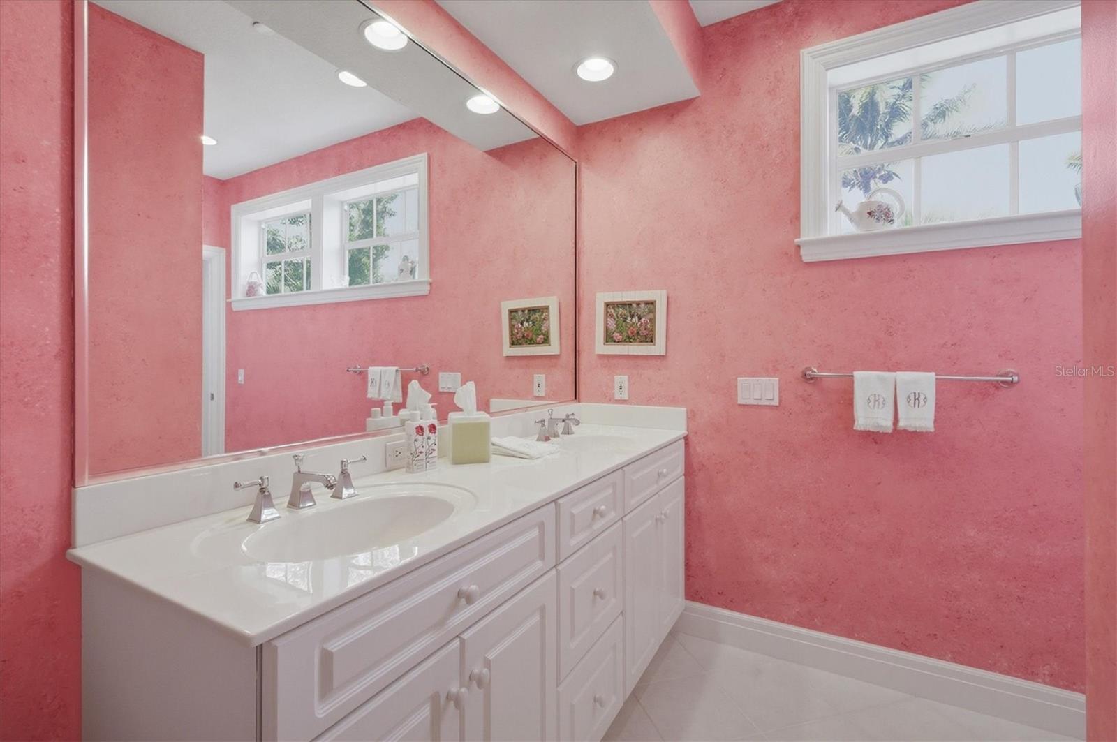 EAST SHORE ACRES - Residential