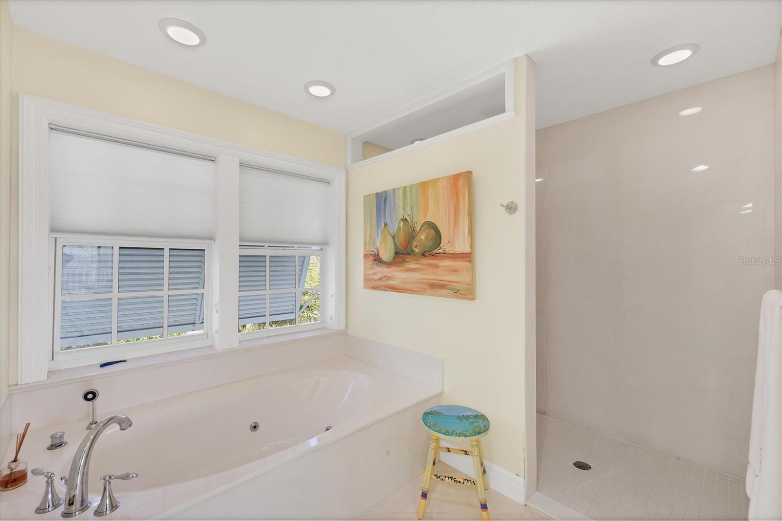 EAST SHORE ACRES - Residential