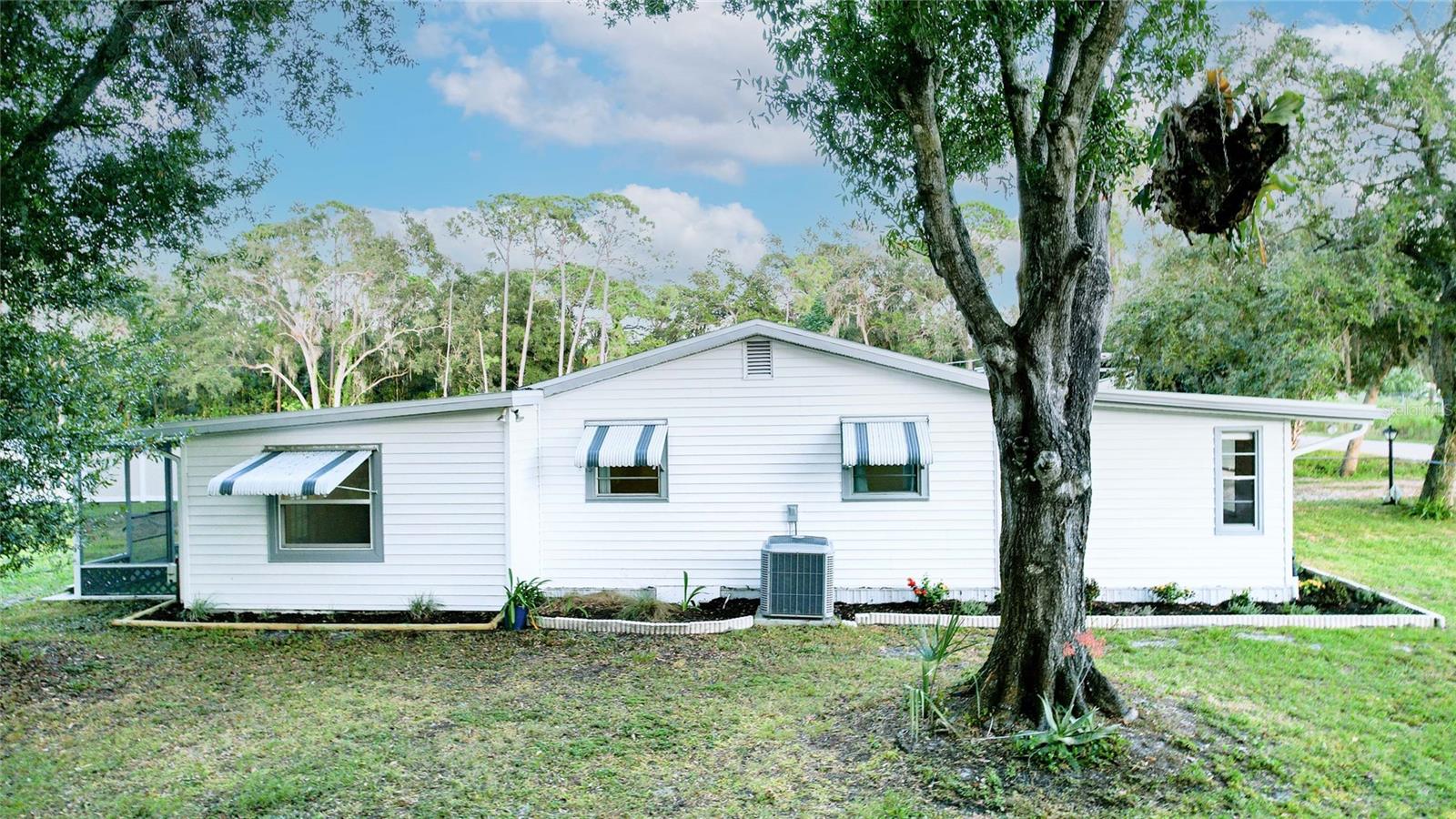 ACREAGE - Residential