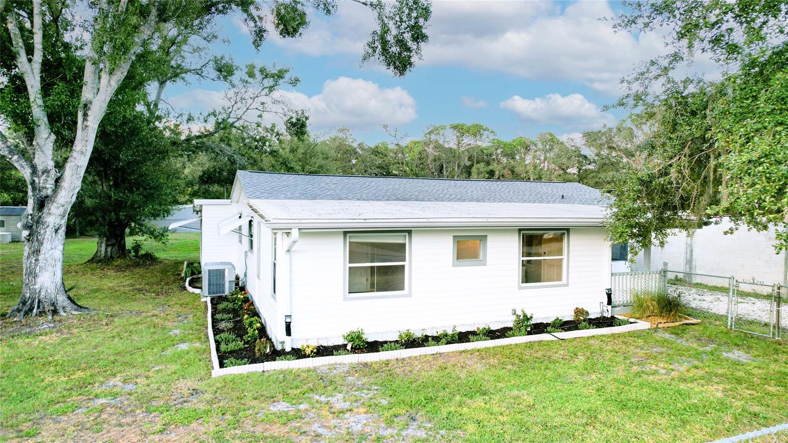 ACREAGE - Residential