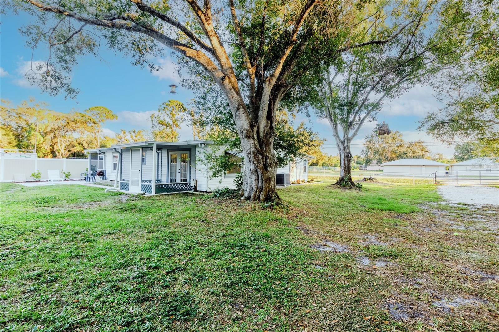 ACREAGE - Residential