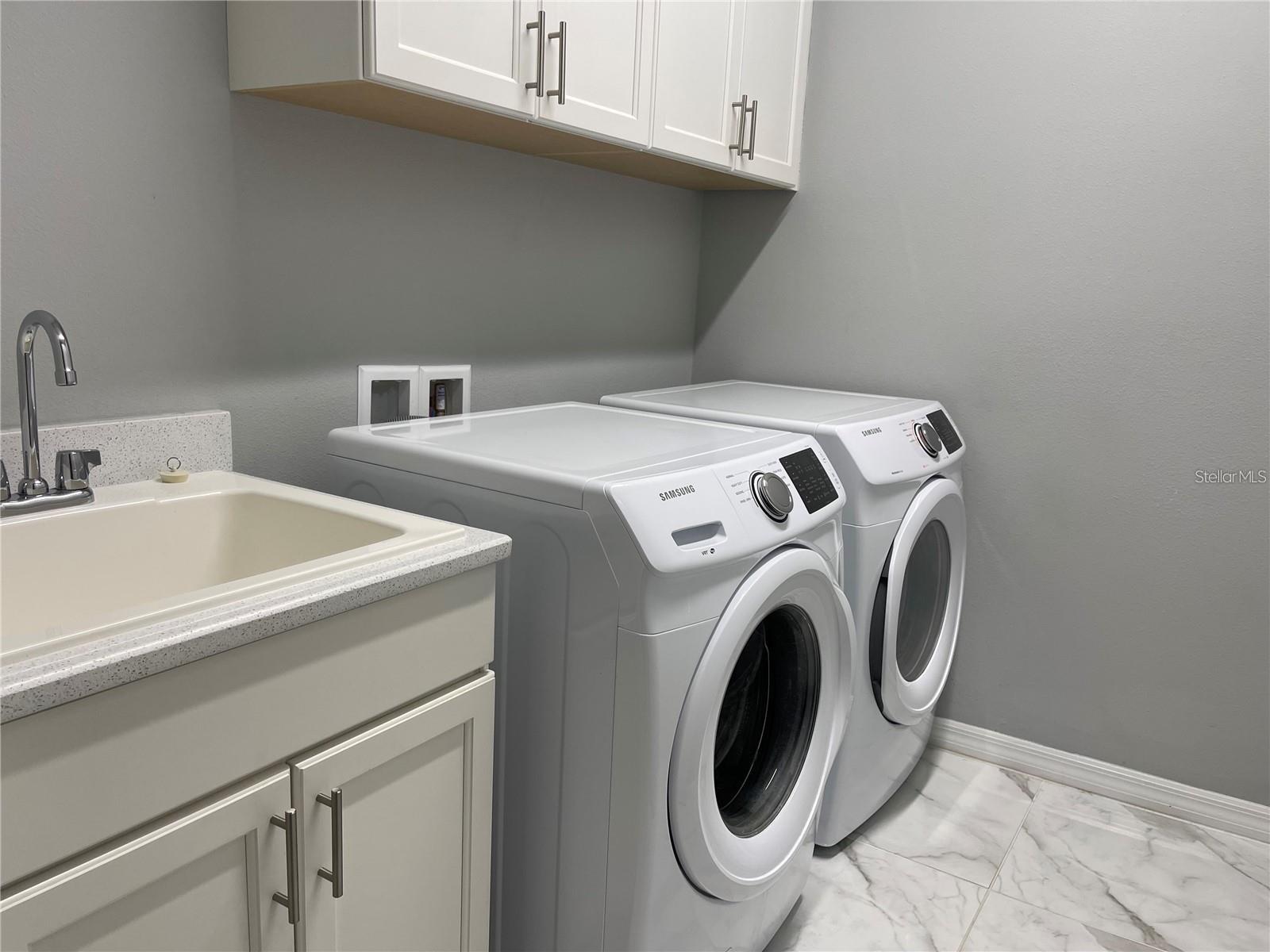 UNIVERSITY VILLAGE - Residential Lease