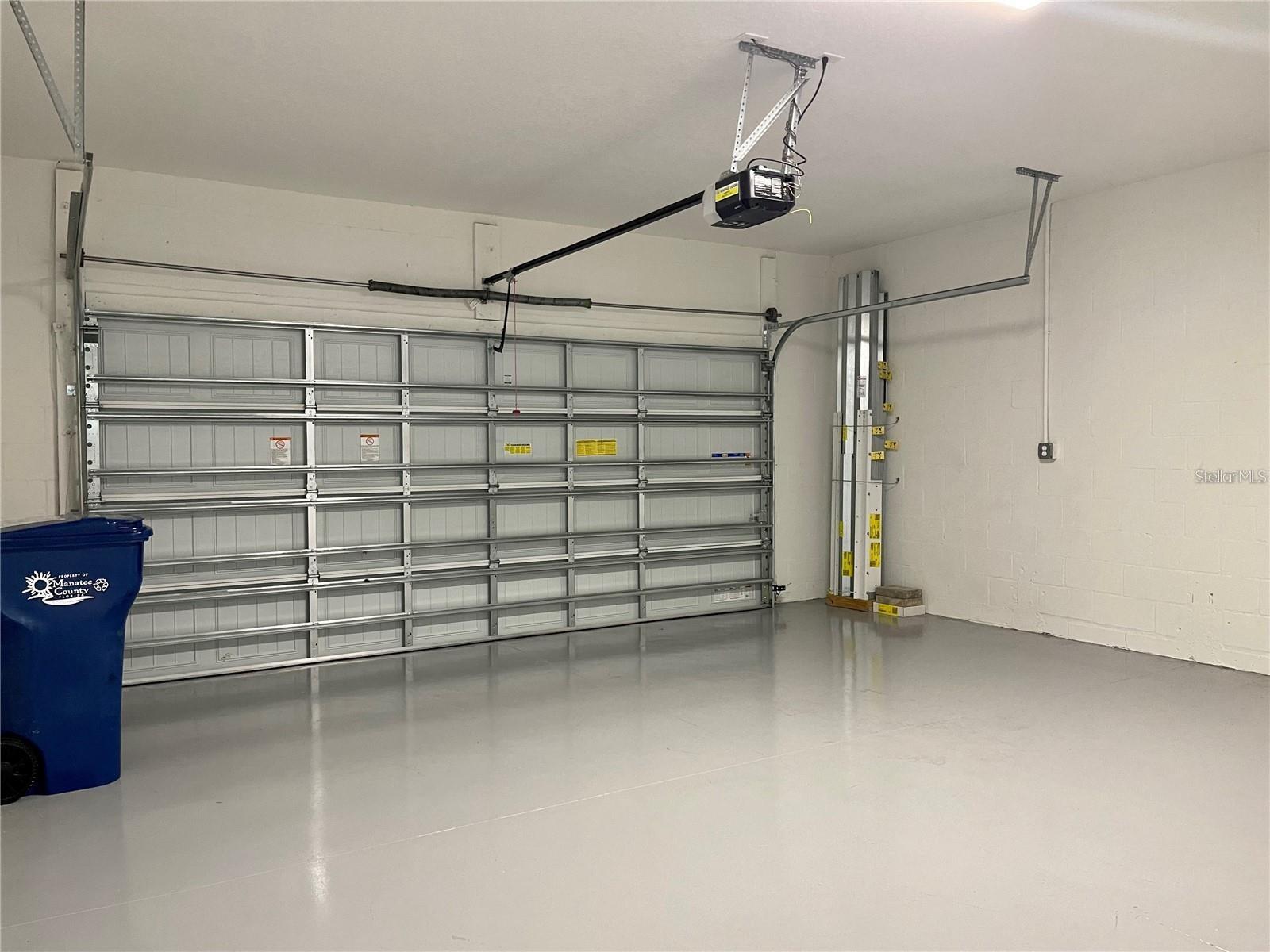 UNIVERSITY VILLAGE - Residential Lease