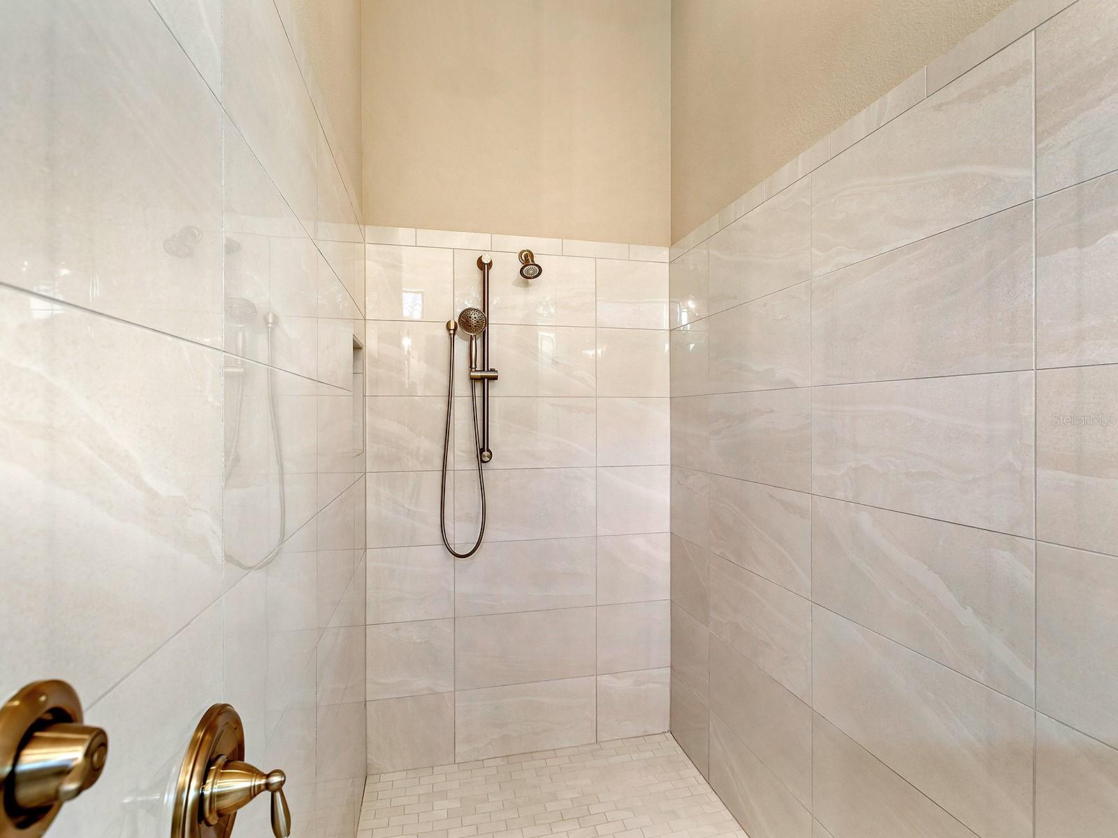 ESPLANADE AT LAKEWOOD RANCH - Residential