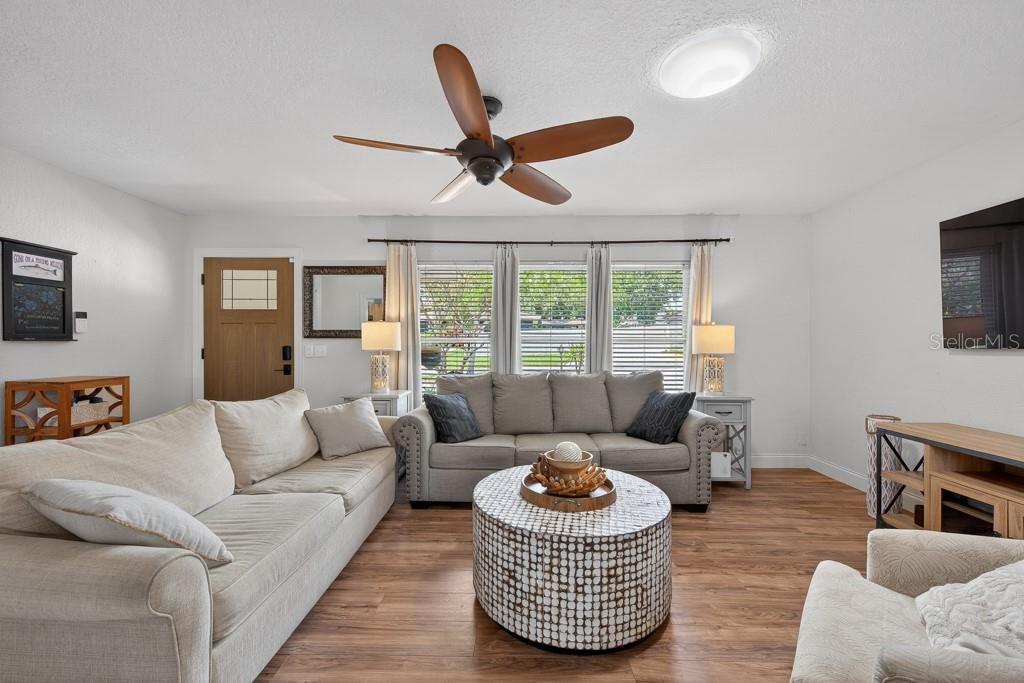 BAYVIEW ESTATES OF INDIAN ROCKS 5TH ADD - Residential