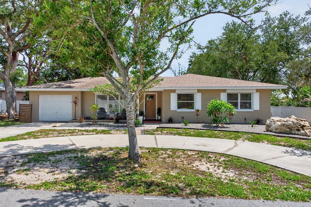 BAYVIEW ESTATES OF INDIAN ROCKS 5TH ADD - Residential