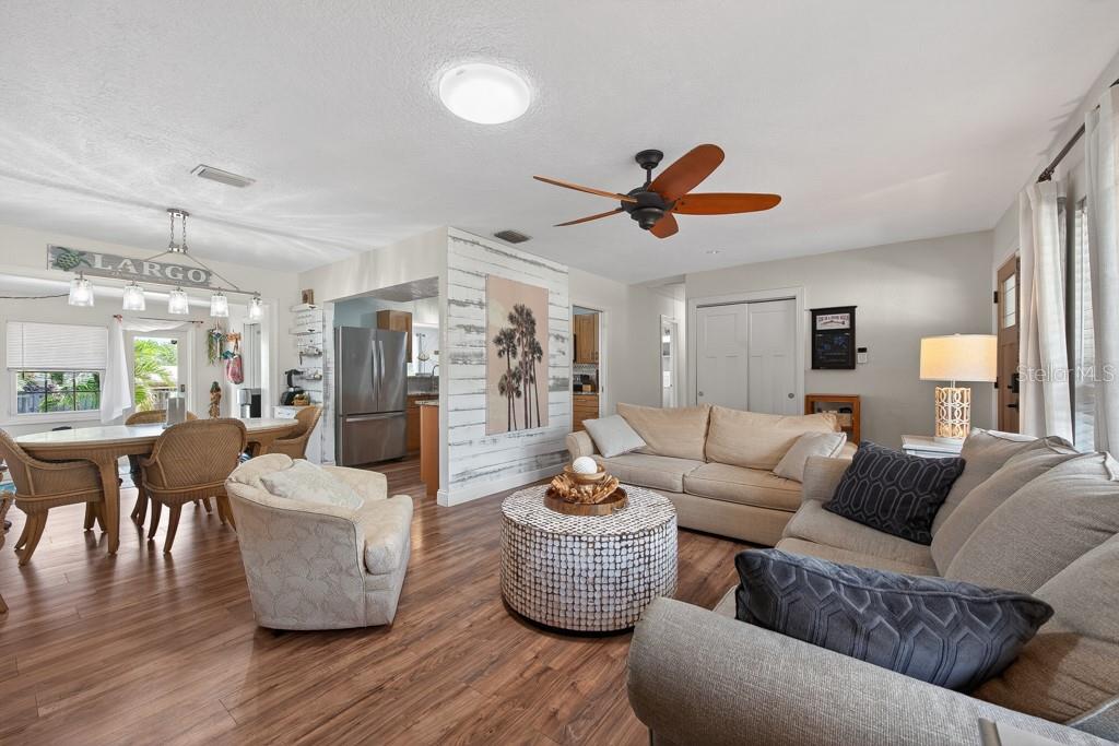 BAYVIEW ESTATES OF INDIAN ROCKS 5TH ADD - Residential