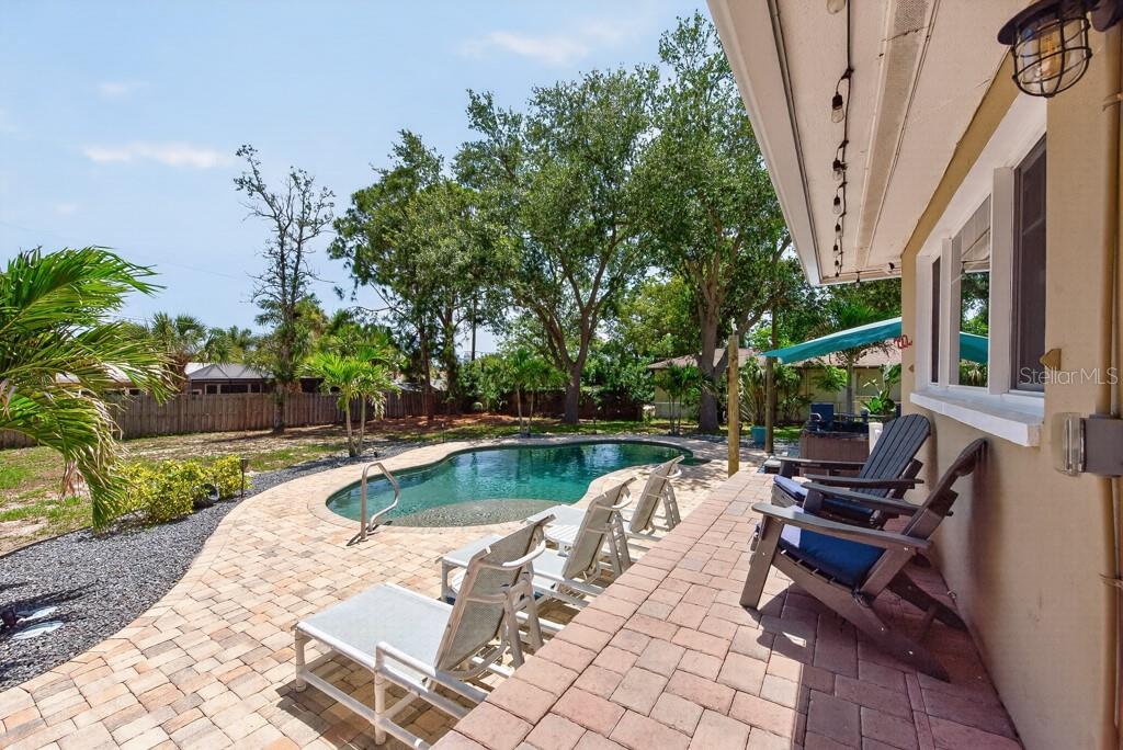 BAYVIEW ESTATES OF INDIAN ROCKS 5TH ADD - Residential