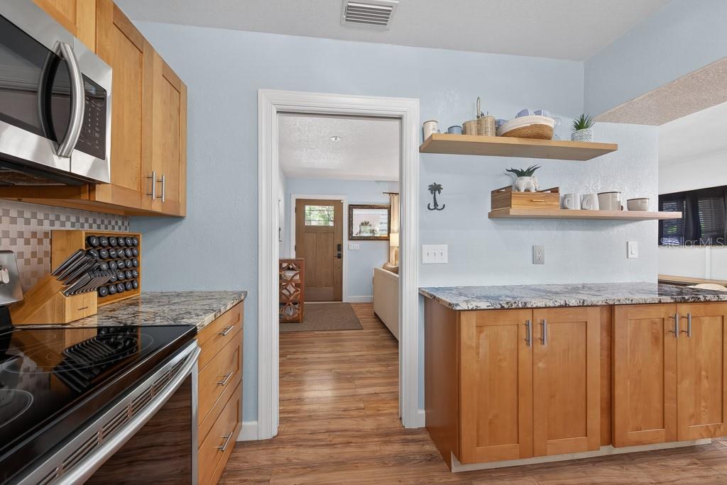 BAYVIEW ESTATES OF INDIAN ROCKS 5TH ADD - Residential