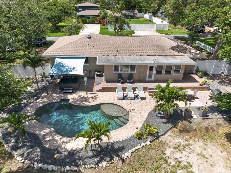 14728 BAY DRIVE