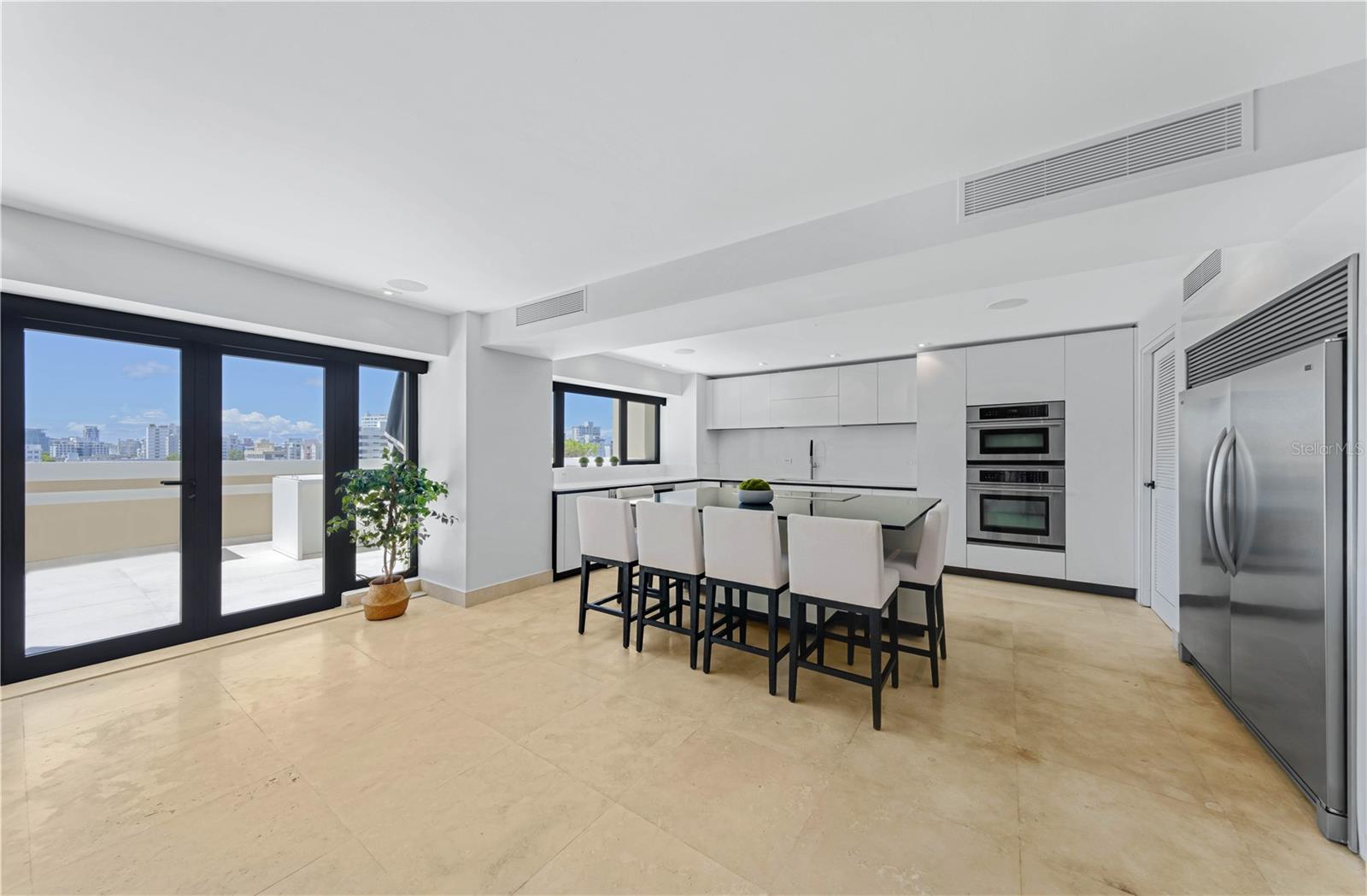103-105 DE DIEGO AVENUE 701-702N
