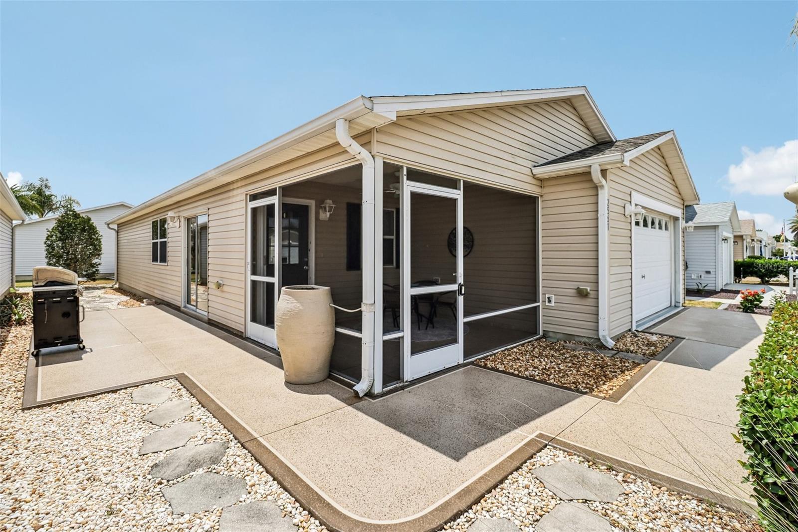 VILLAGES OF SUMTER HOLLY HILLVILLAS - Residential
