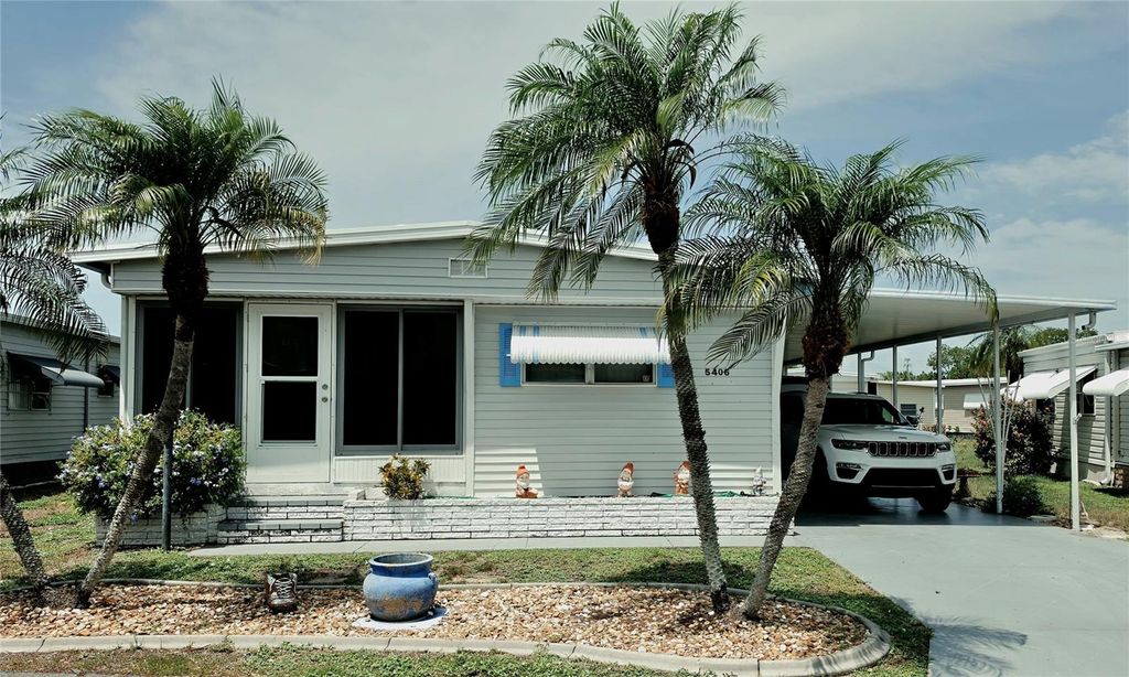 Photo of 5406 Bali Court, Bradenton, FL 34207 (MLS # A4700463)