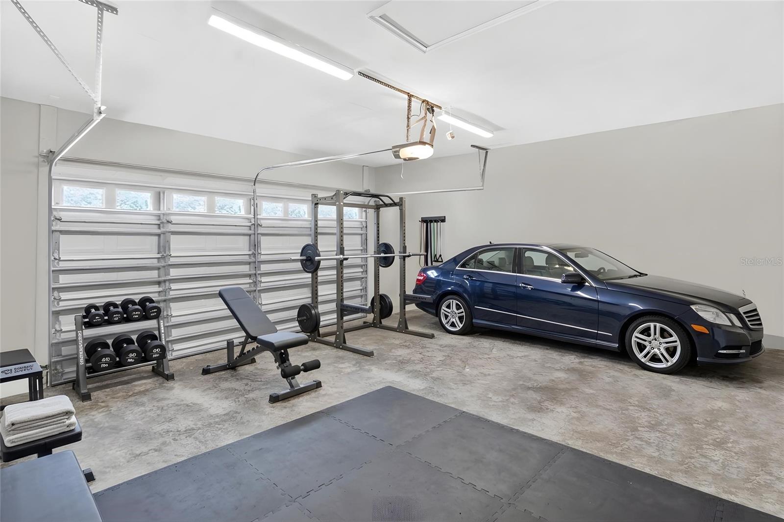 OAKMONT PH 4 PB 36 PG 83 - Residential