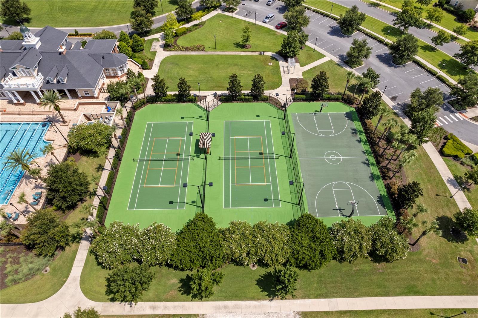 OAKMONT PH 4 PB 36 PG 83 - Residential