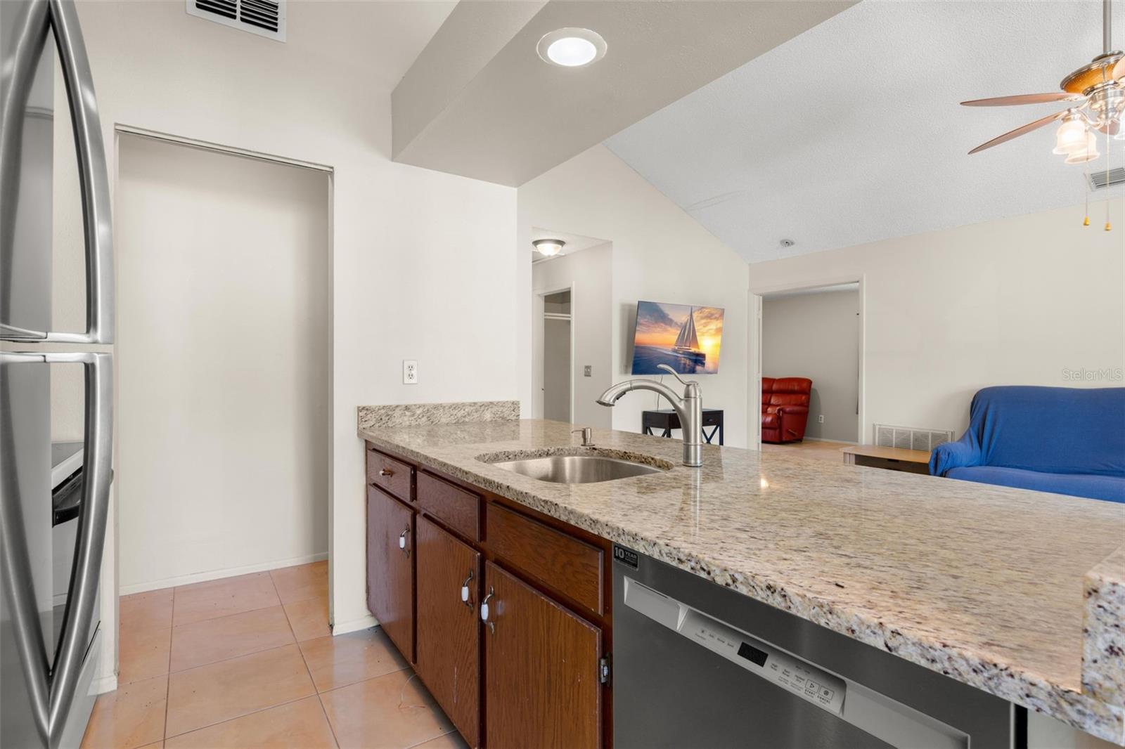 LAKE ST GEORGE-SOUTH - Residential