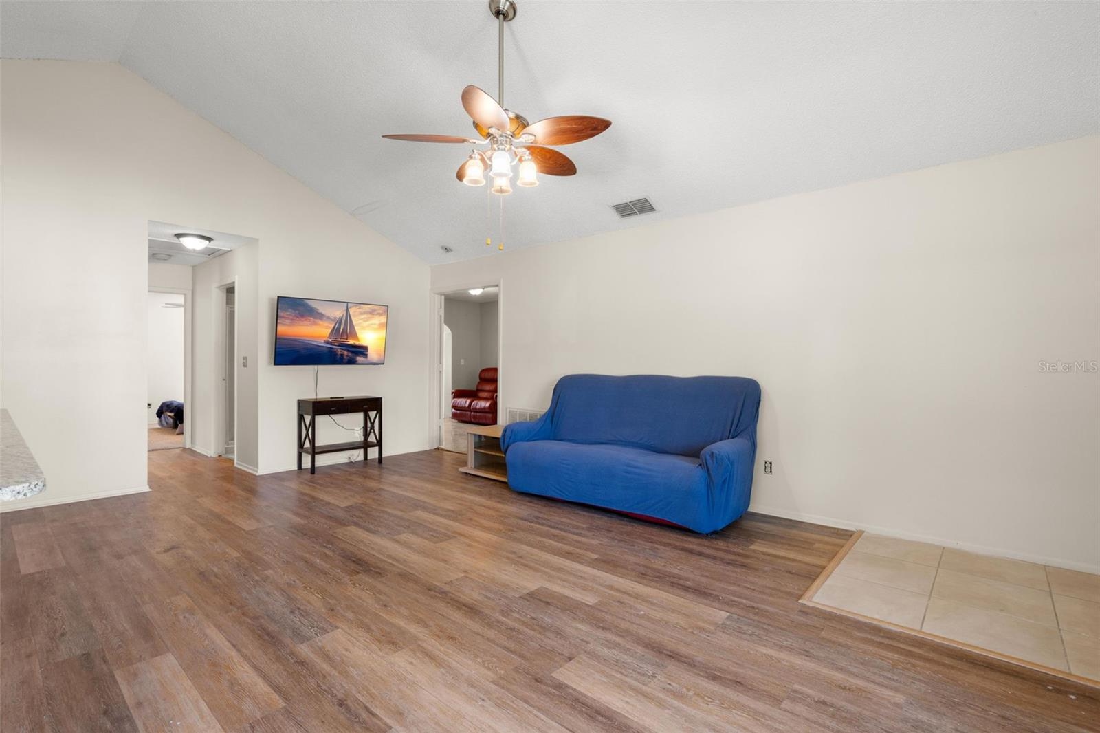 LAKE ST GEORGE-SOUTH - Residential