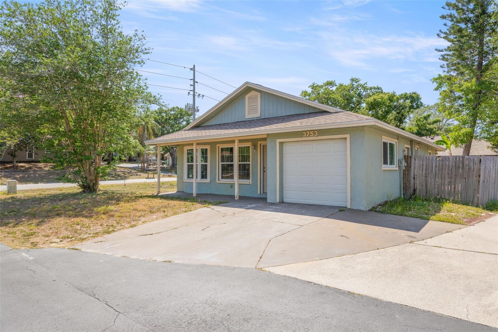 LAKE ST GEORGE-SOUTH - Residential