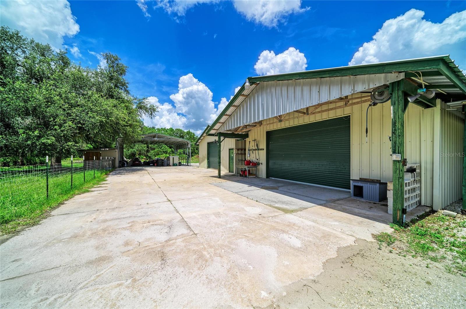 23715 73RD AVENUE E, MYAKKA CITY, FL, 34251 4 23715 73RD AVENUE E
