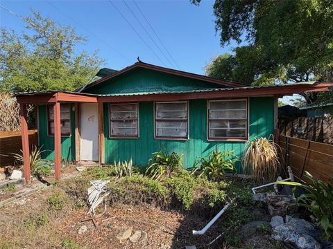 Photo of 702 E Ohio Street, Plant City, FL 33563 (MLS # O6395209)