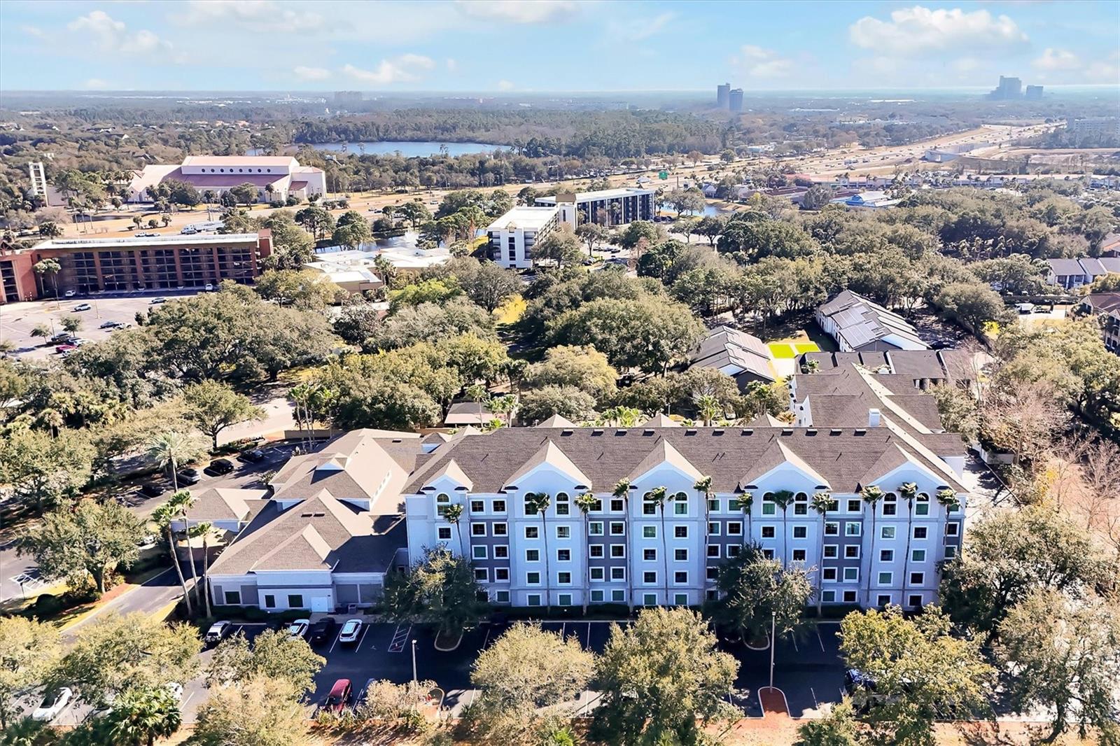 8303 RESORT - Residential