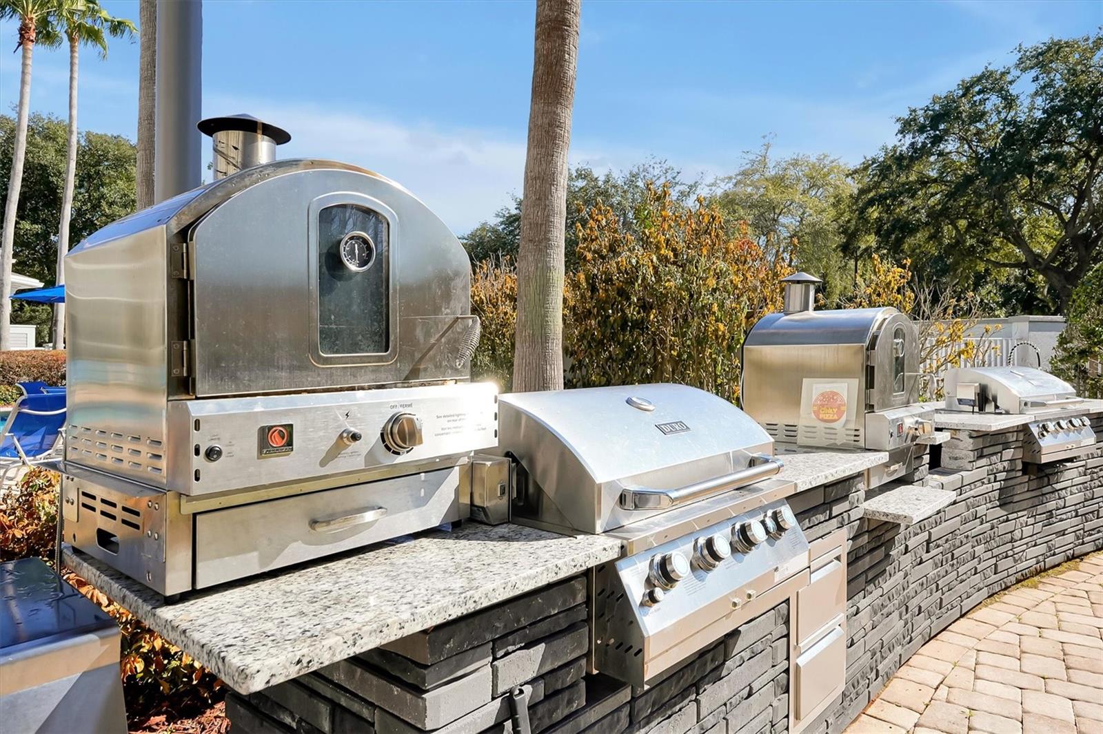 8303 RESORT - Residential