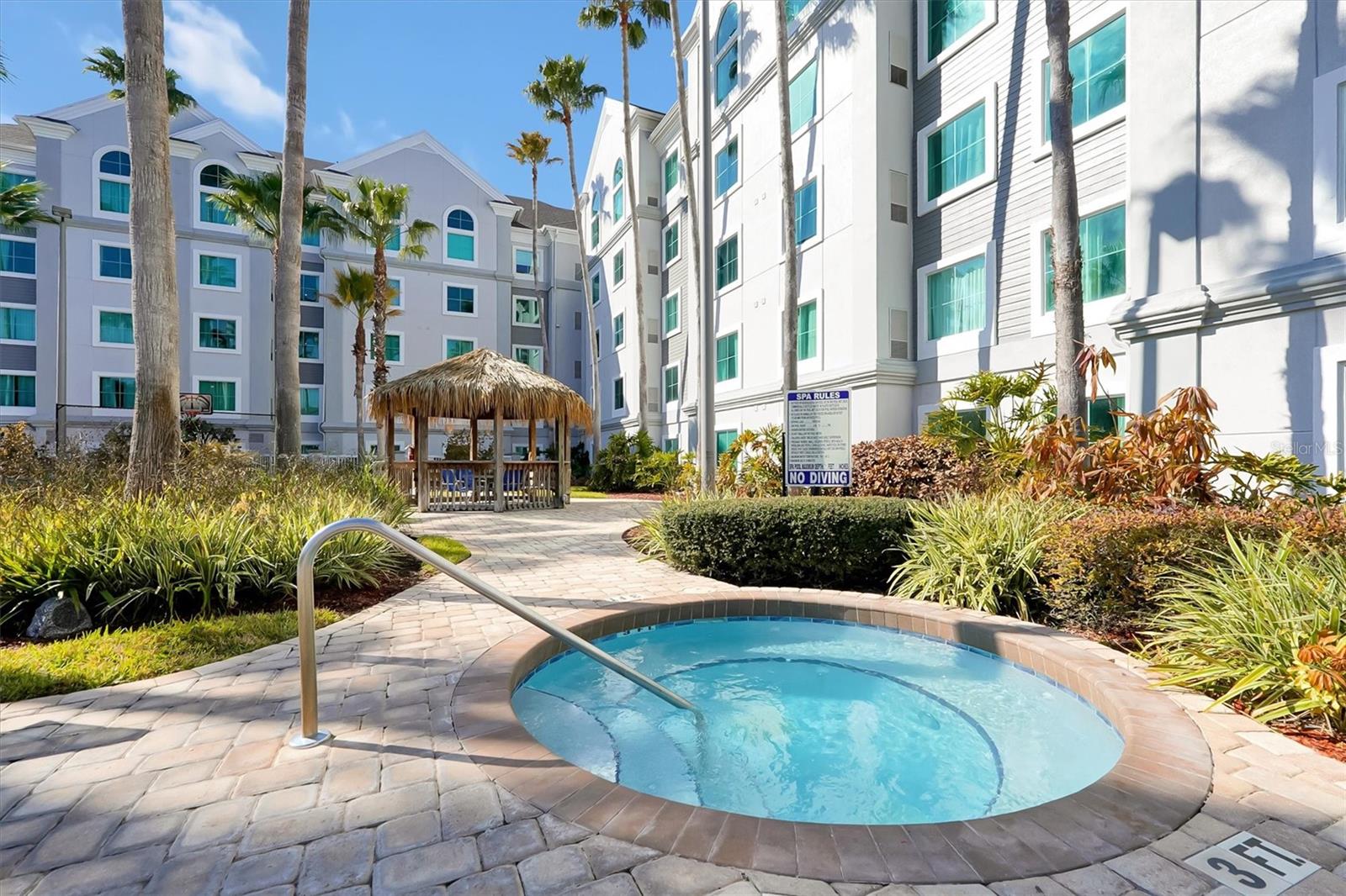 8303 RESORT - Residential