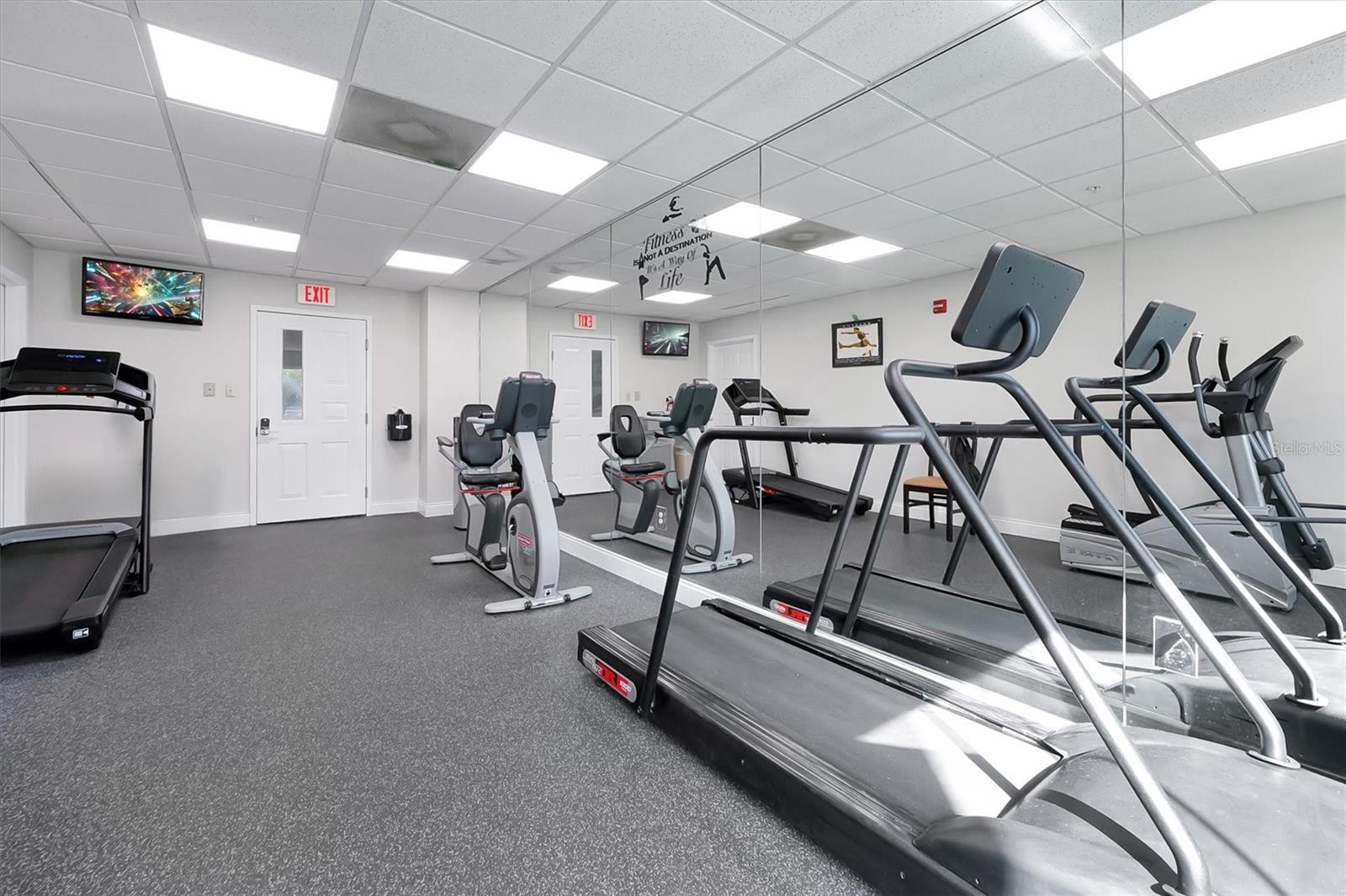 8303 RESORT - Residential