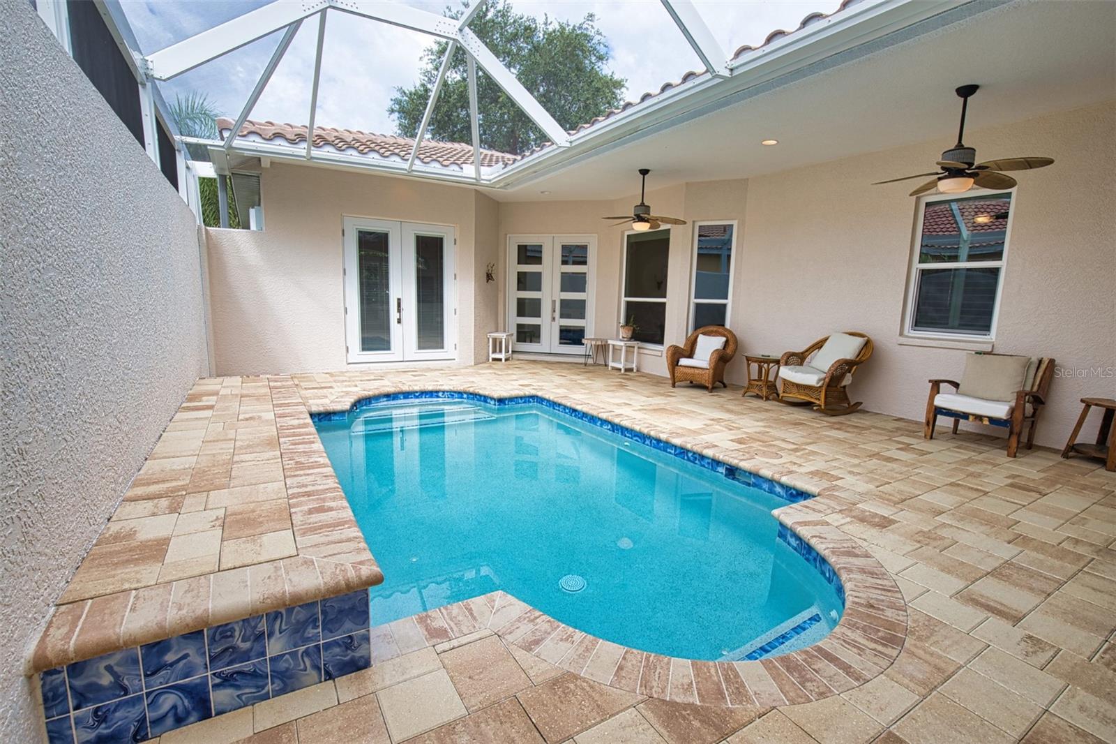 Search Properties for Sale 4 221 RIO TERRA